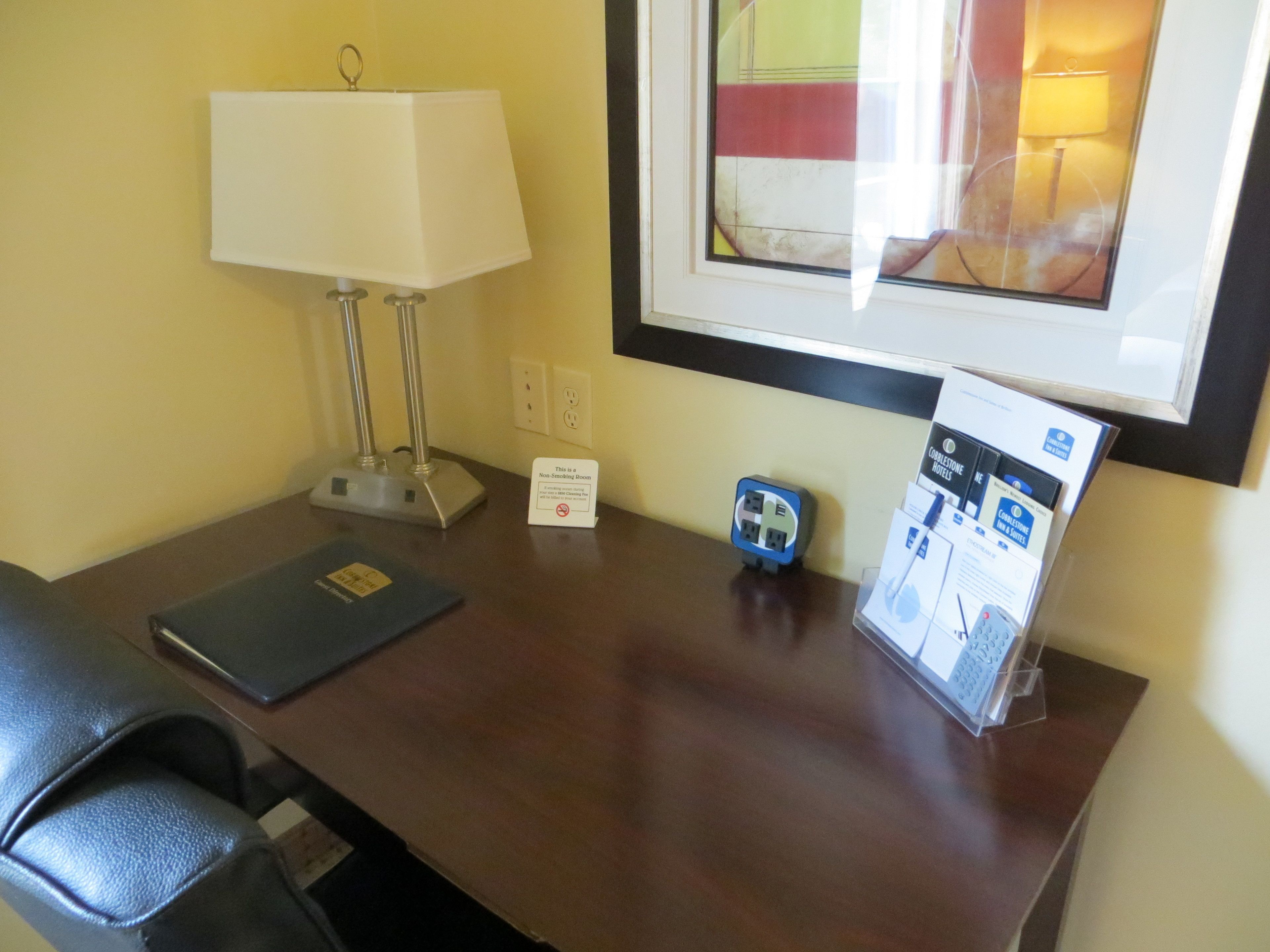 in-room business centre