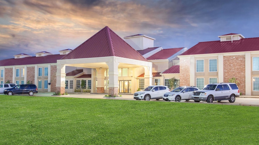 Super 8 by Wyndham Oklahoma City