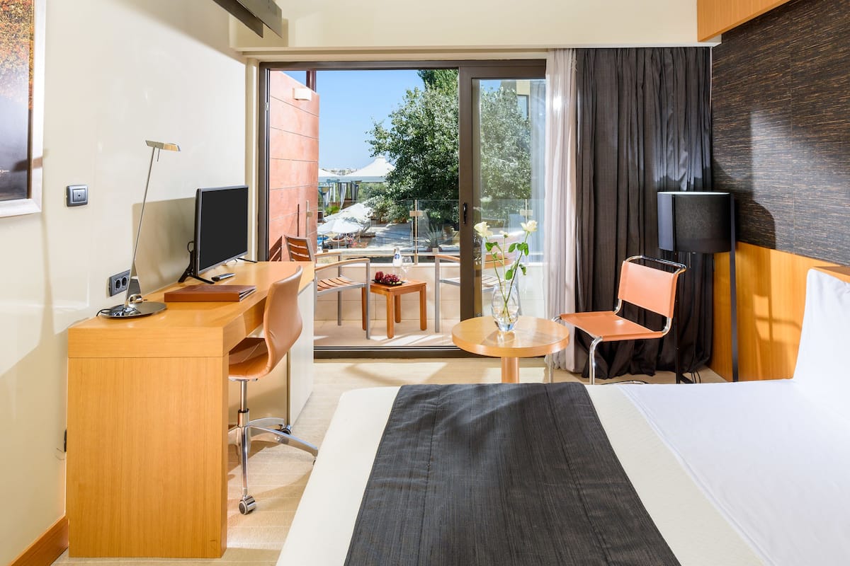 Superior-Einzelzimmer | Hochwertige Bettwaren, Minibar, Zimmersafe, Schreibtisch