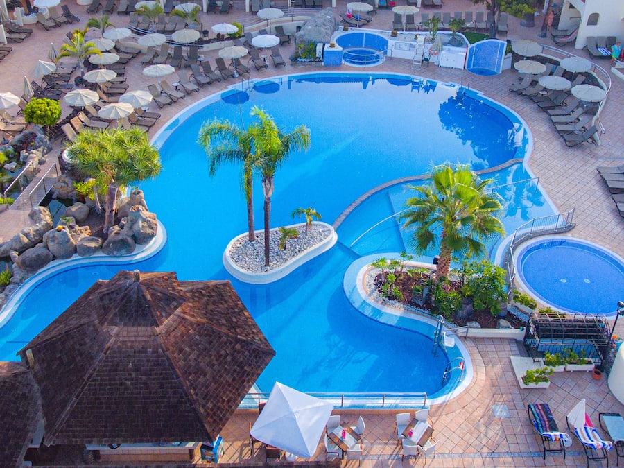 Bañera de hidromasaje exterior