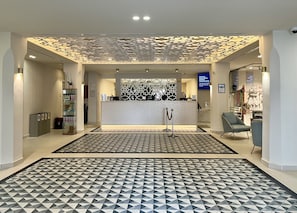 Reception - Sahara Sunset (Benalmádena)