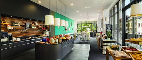 Frukostbuffé varje dag (CZK 350 per person)