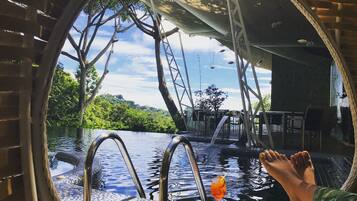 Poolside bar
