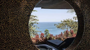 Honeymoon Grand Pool Villa | Beach/ocean view