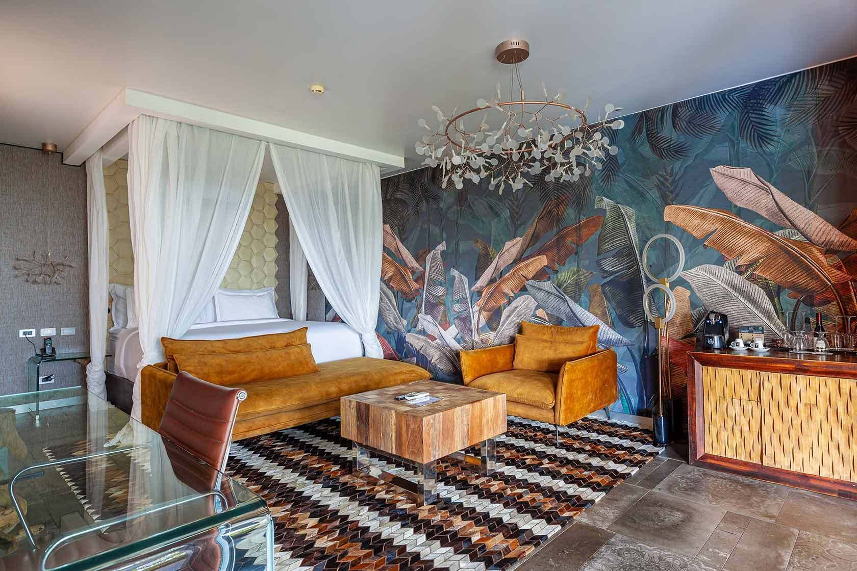 Tropical Suite | Egyptian cotton sheets, premium bedding, down comforters, minibar