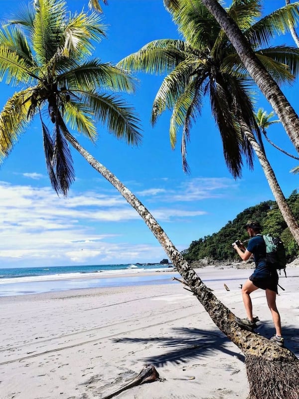 Private beach, free beach shuttle, sun loungers, beach towels