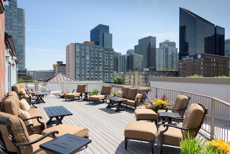 Terrace/patio. The Belltown Inn