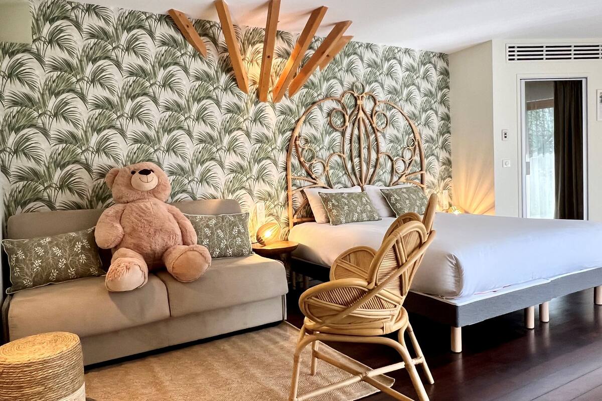 panoramic double room, 1 double bed with sofa bed, terrace, garden area | premium bedding, in-room safe, desk, free wifi