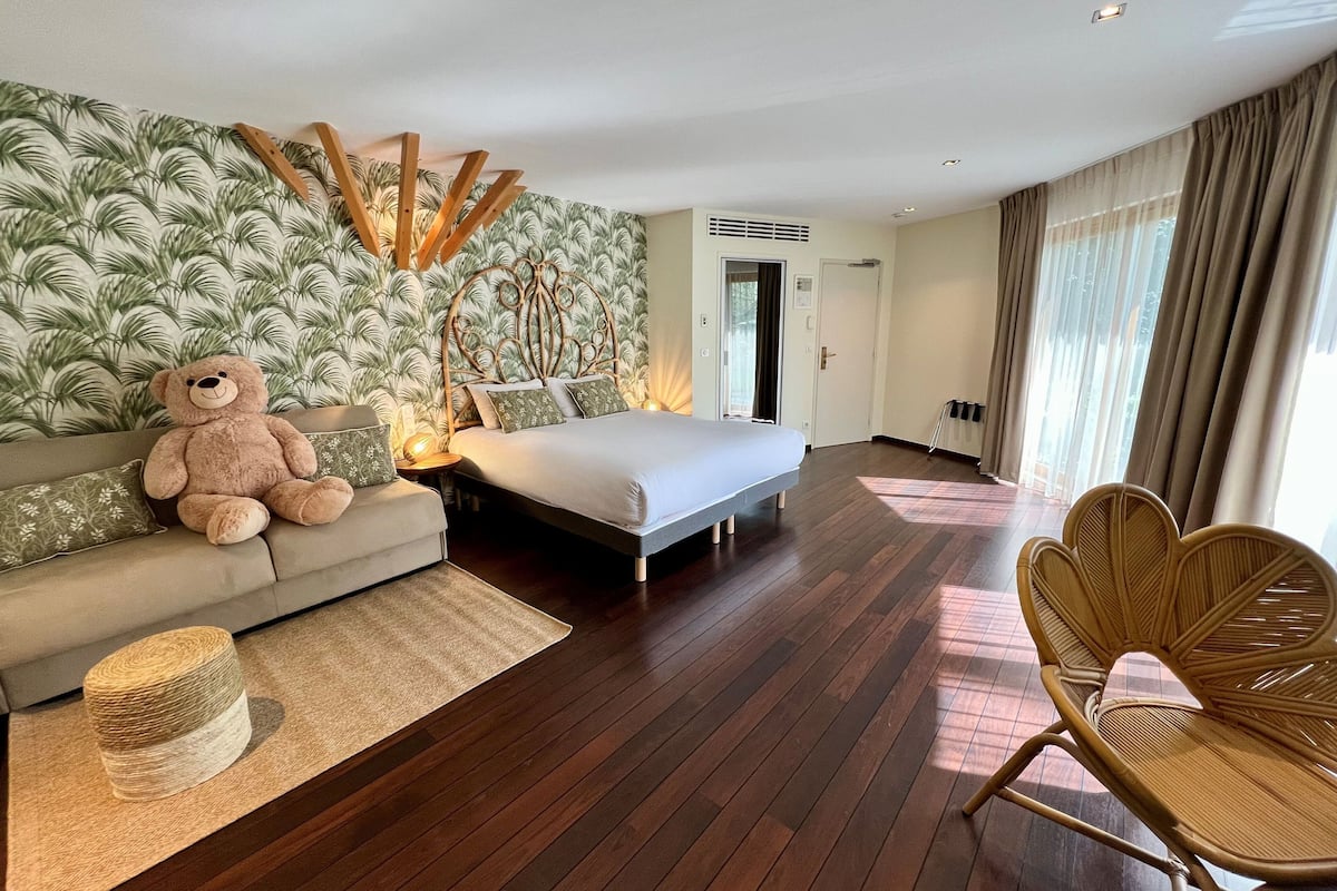 panoramic double room, 1 double bed with sofa bed, terrace, garden area | premium bedding, in-room safe, desk, free wifi