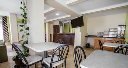 Rodeway Inn
