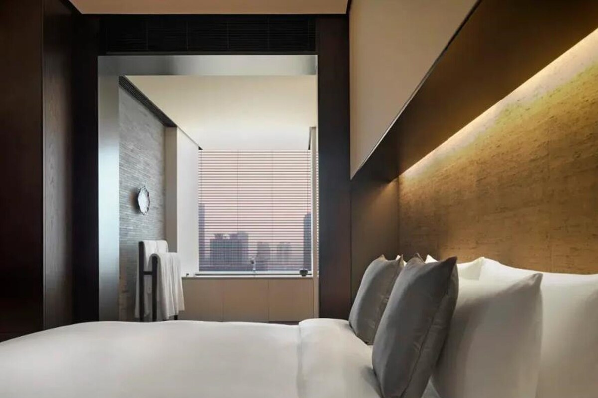 1 chambre, literie de qualité supérieure, couette en duvet d'oie