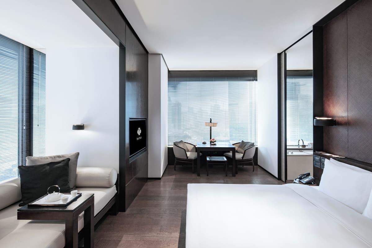 1 غرفة نوم وأغطية فراش متميزة وألحفة محشوة بالريش وأسرّة تيمبور بديك