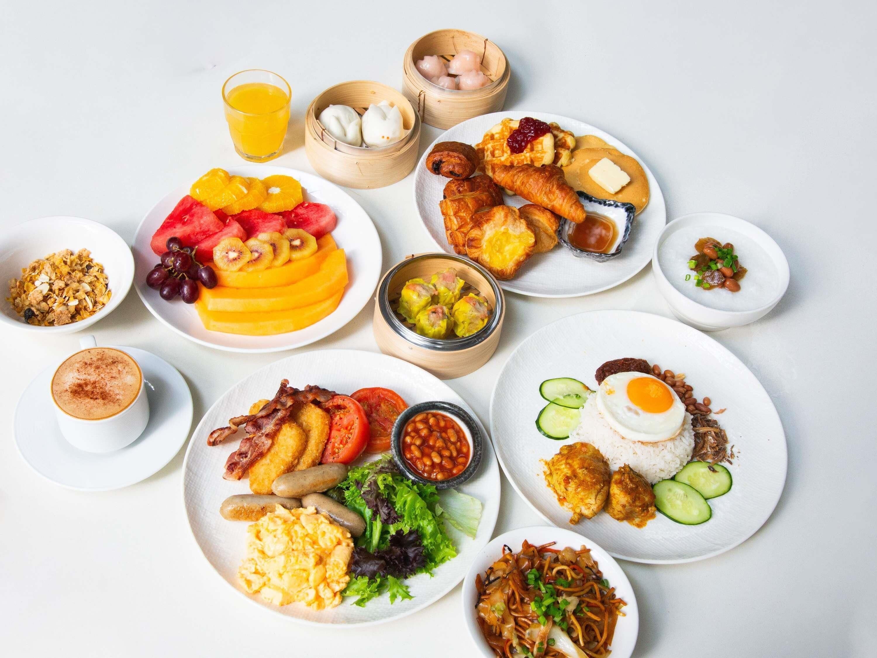 Daily buffet breakfast for a fee