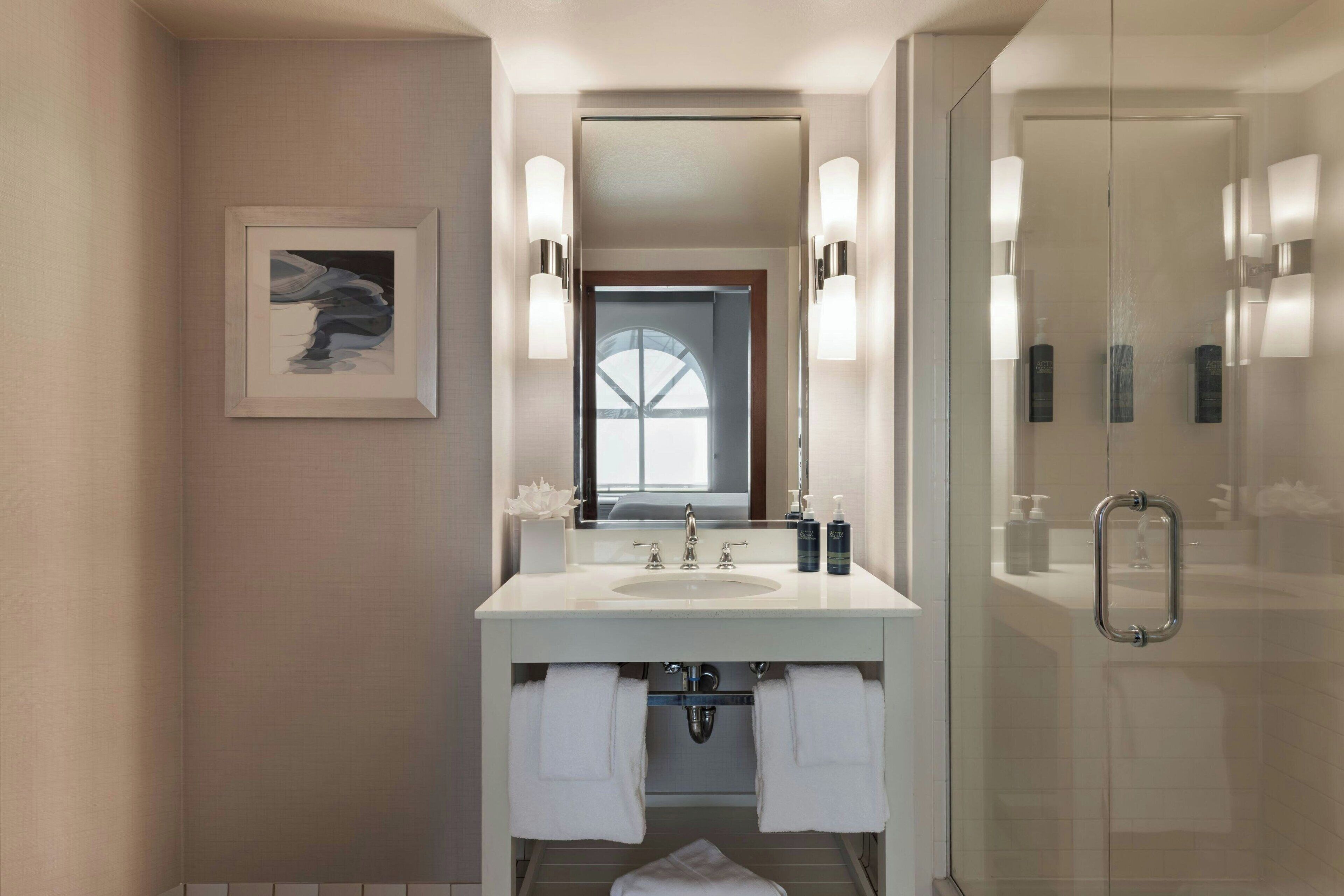 Foto - Four Points by Sheraton, Ontario-Rancho Cucamonga