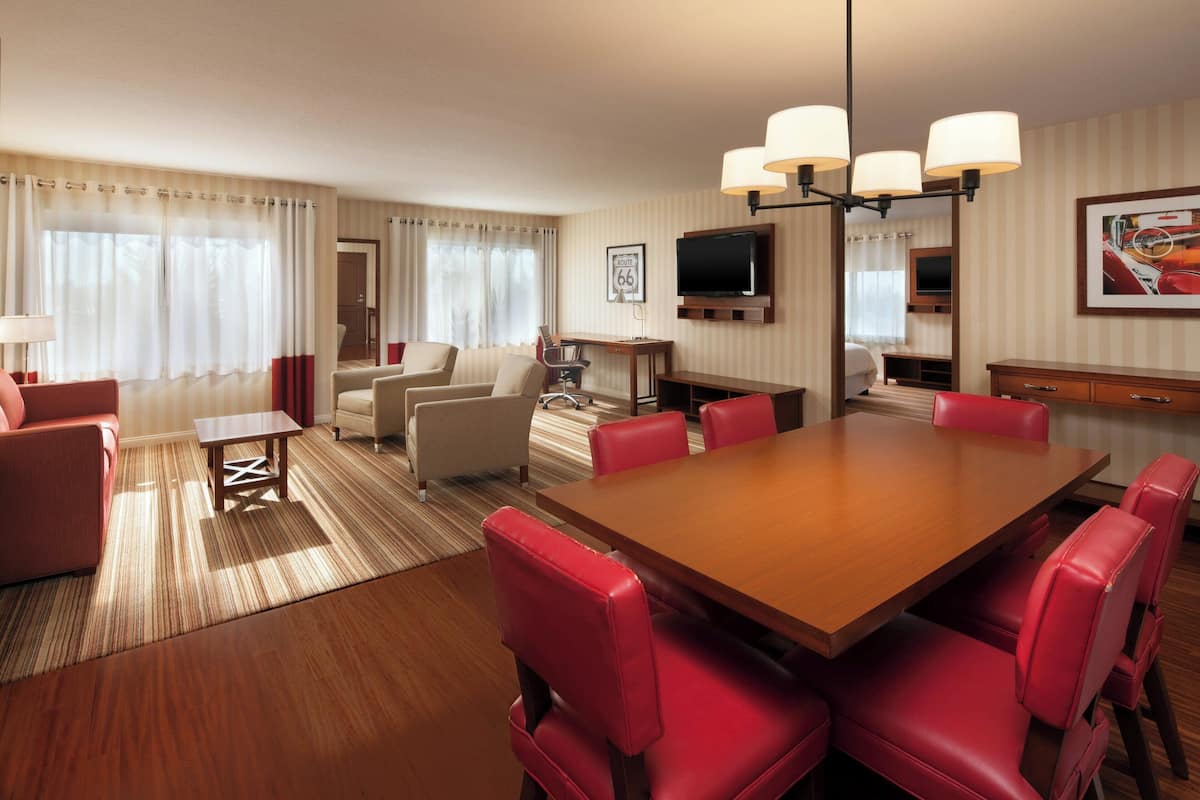 Suite, 1 King Bed with Sofa bed | Hypo-allergenic bedding, pillowtop beds, in-room safe, desk