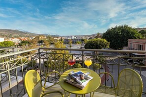 Executive Double or Twin Room, Balcony | Pemandangan bandar