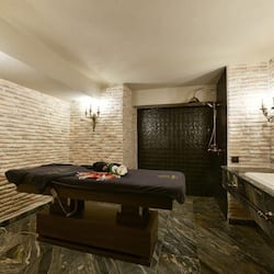 Sauna, body scrubs, massages