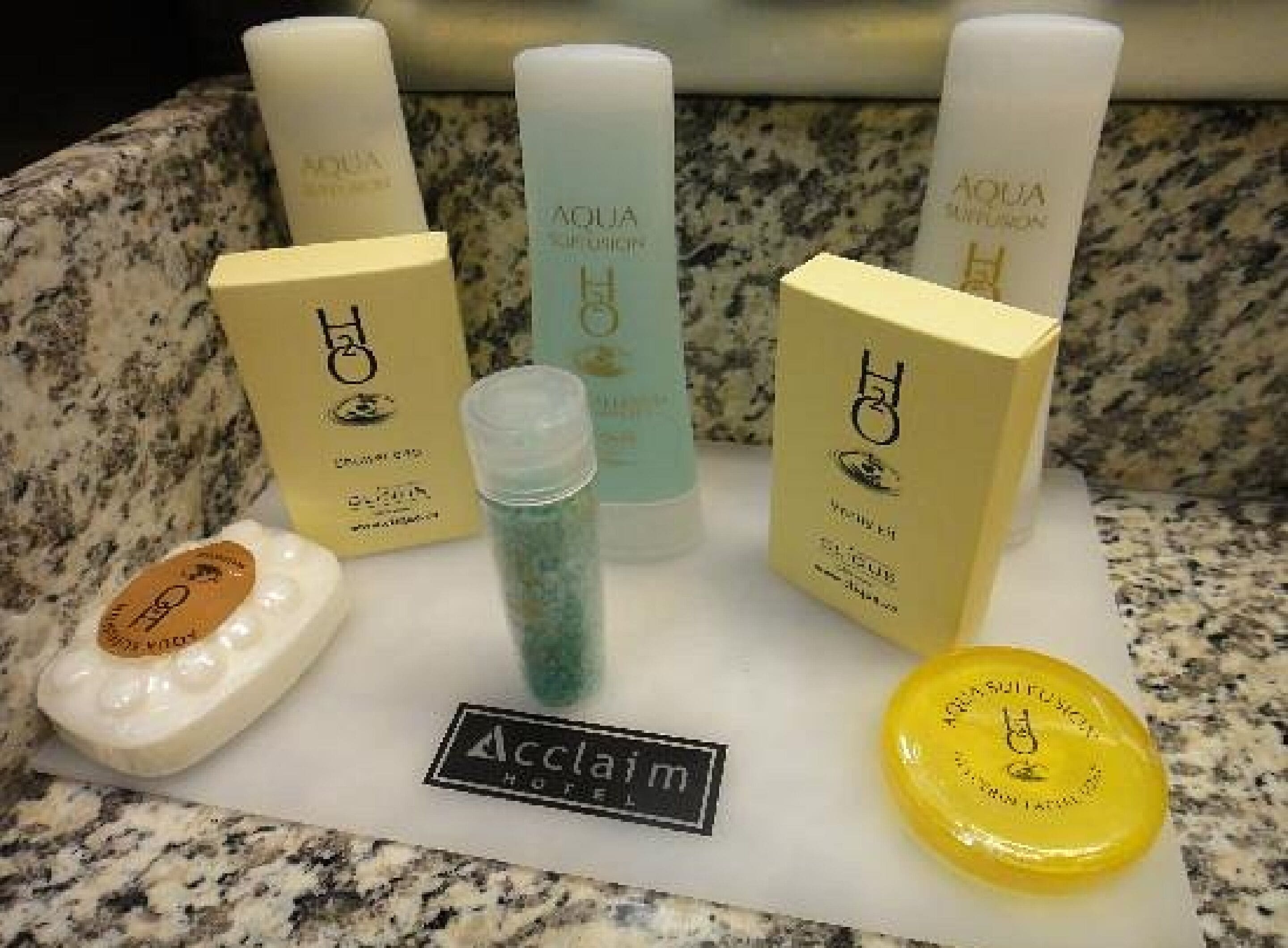 premium bedding, in-room safe, individually decorated