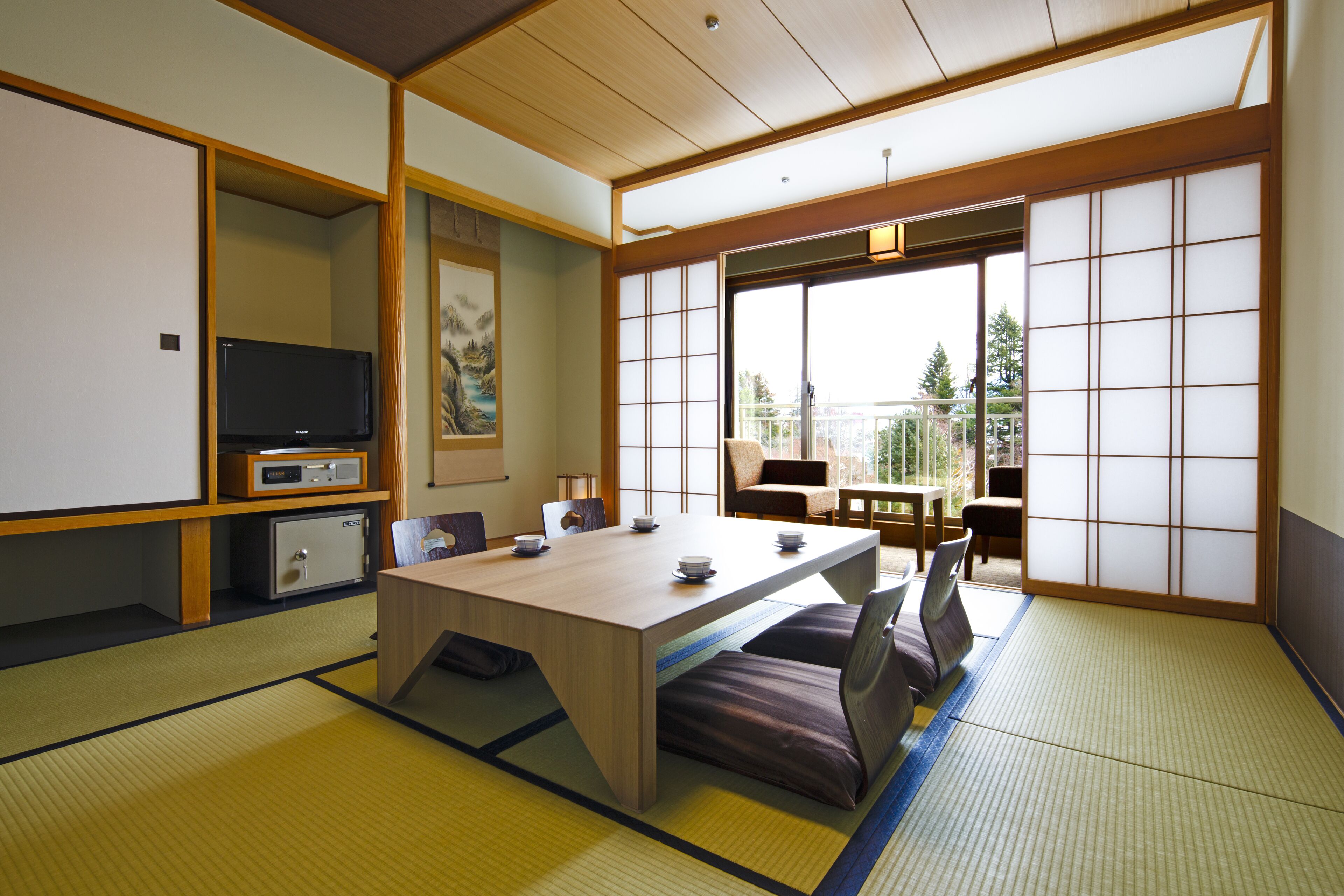 1 bedroom, in-room safe, blackout curtains, free wifi