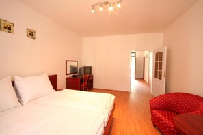 In-room safe, desk, iron/ironing board, free cribs/infant beds