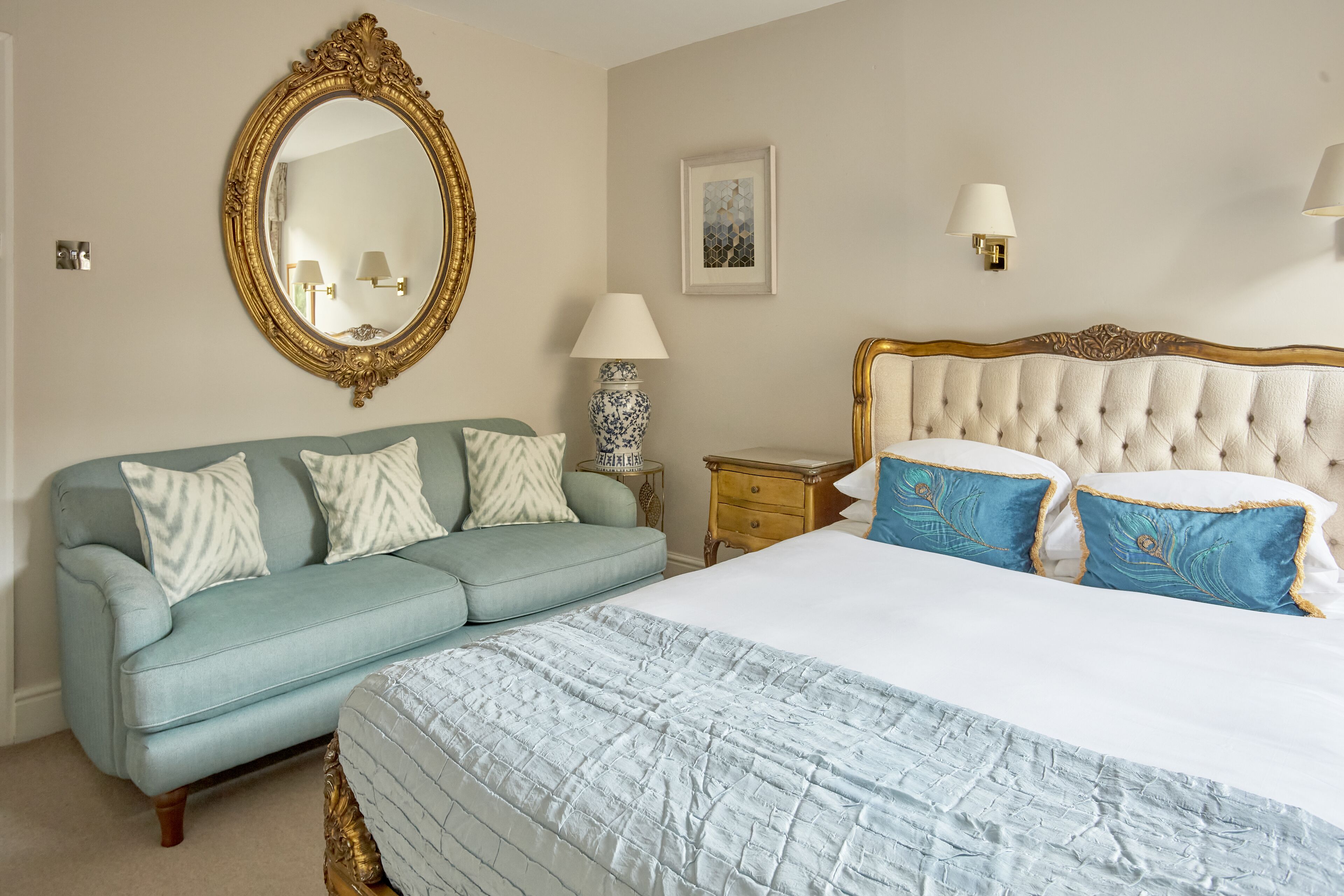 Signature Double Room, 1 Double Bed | Premium bedding, individually decorated, individually furnished, desk