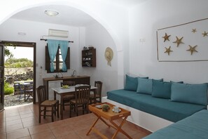 Apartment | Living area | LED TV - Anna Traditional Apartments (Santorini)