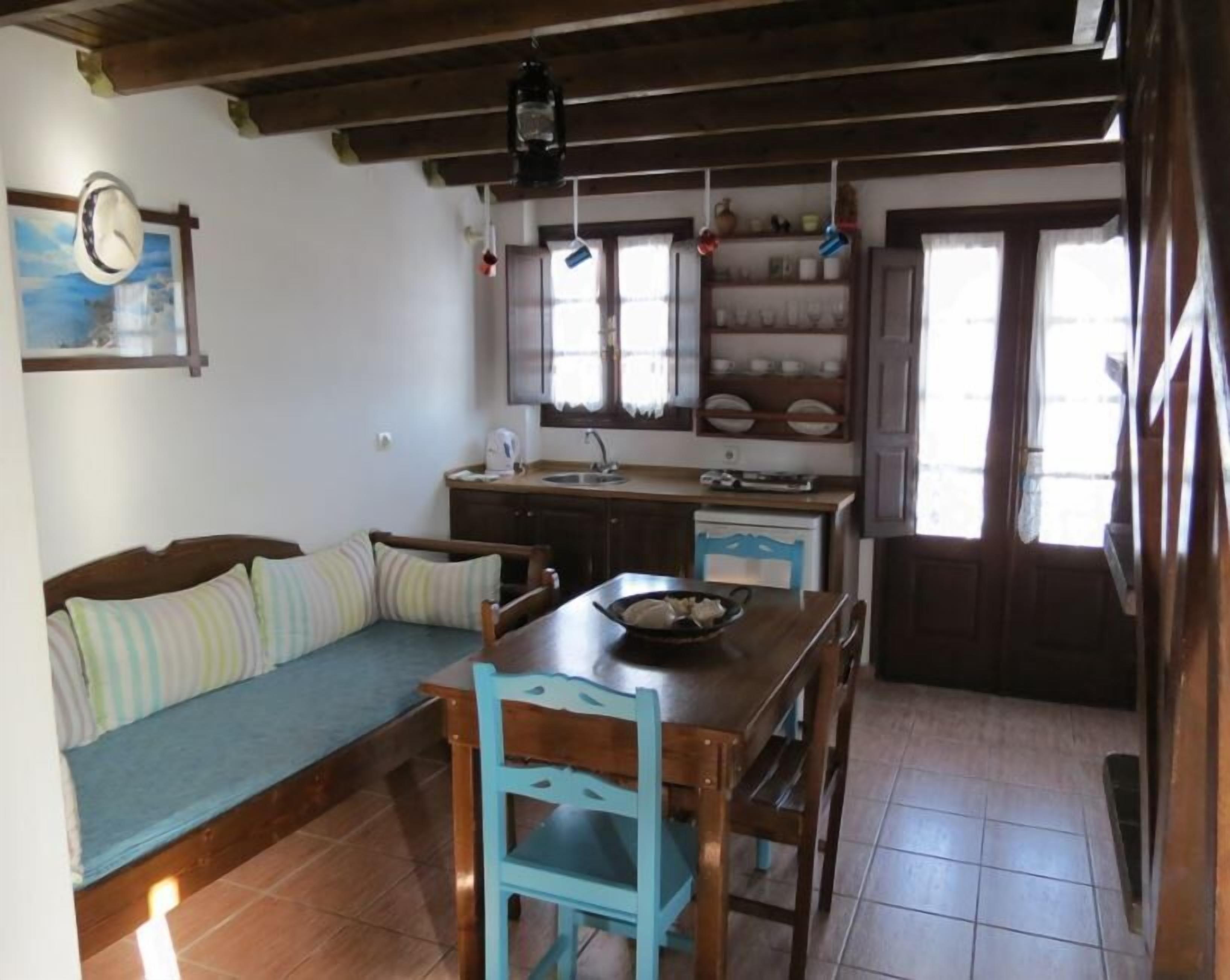 apartment | in-room dining