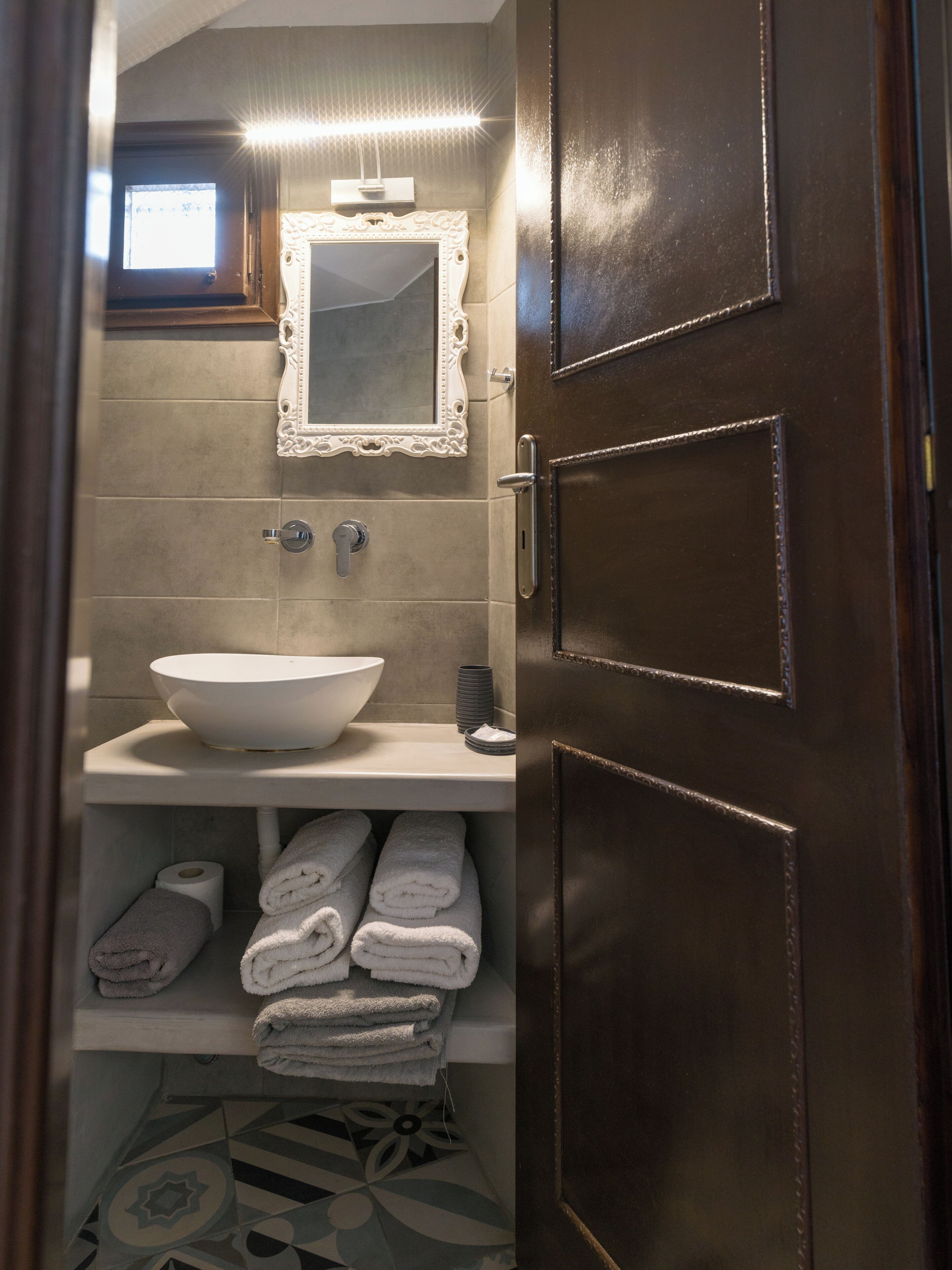 Photo - Anna Traditional Apartments