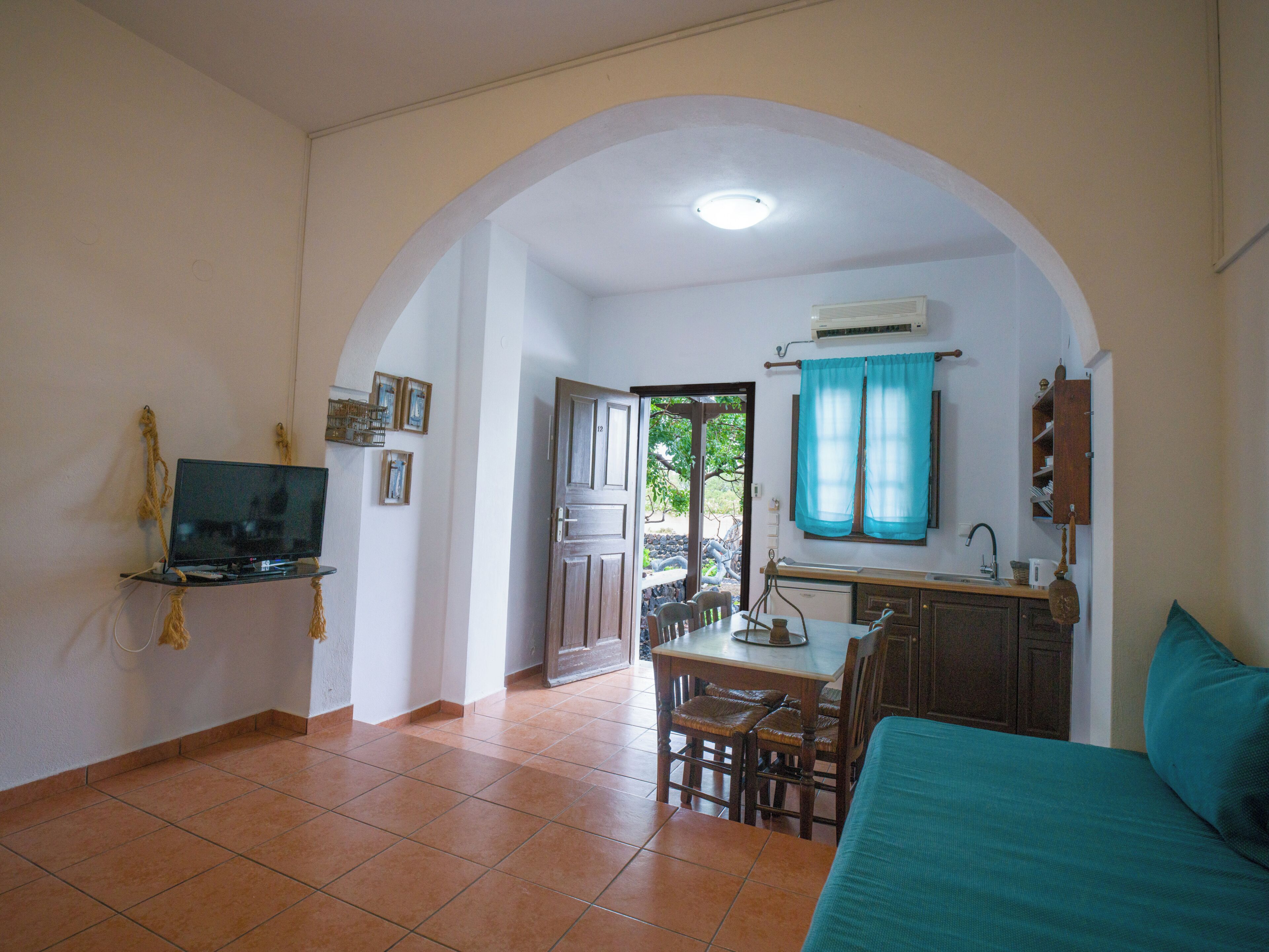 Photo - Anna Traditional Apartments