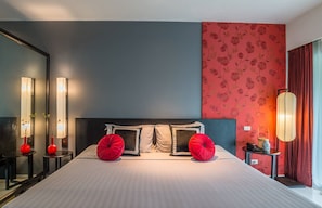 Superior Room | 1 bedroom, premium bedding, minibar, in-room safe