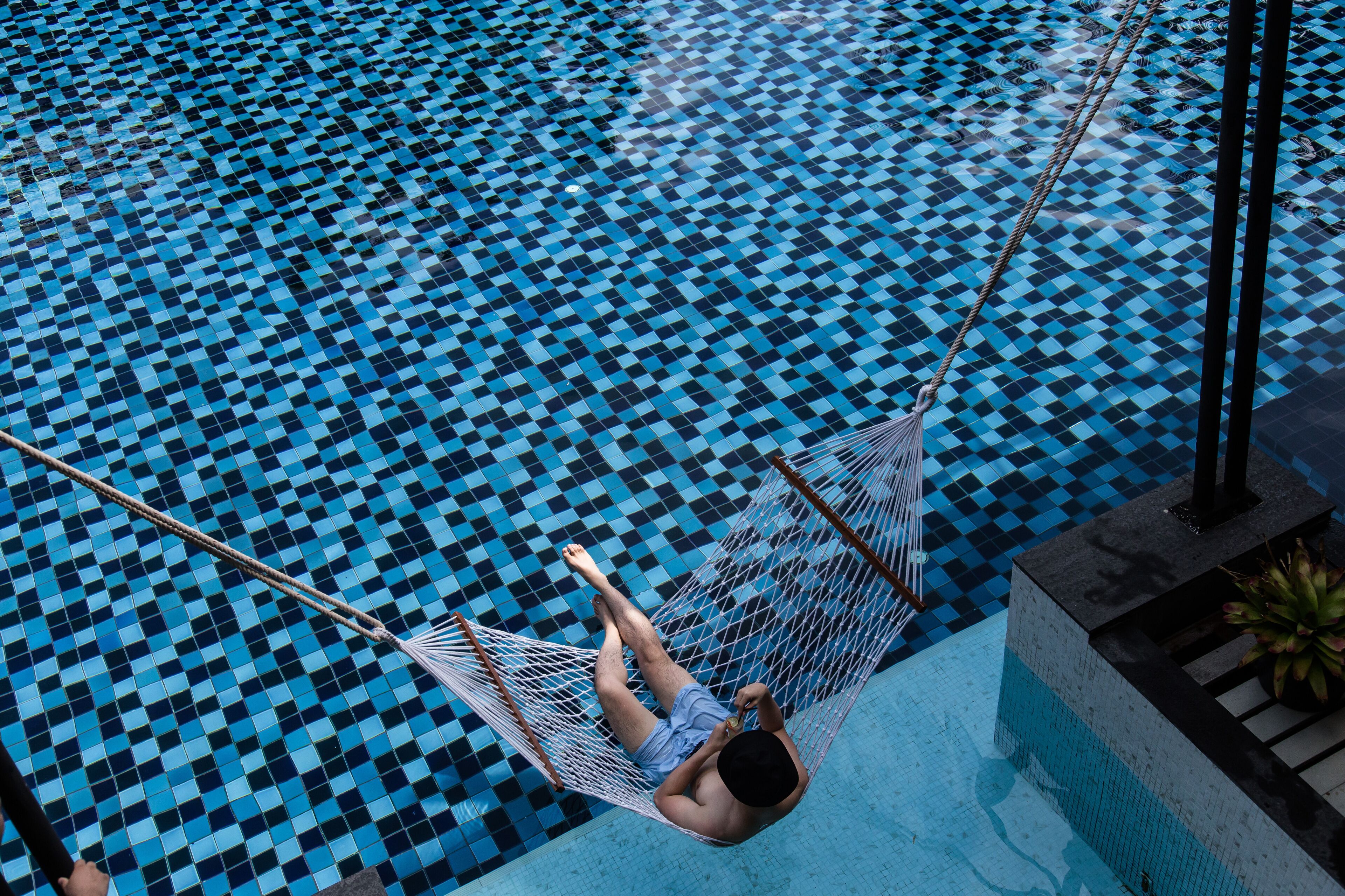 run of house late check-in 4pm,out 11am | balcony