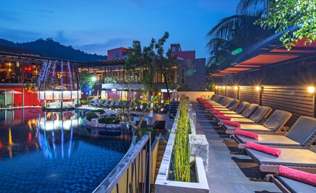 Red Ginger Chic Resort – Affordable hotel in Krabi