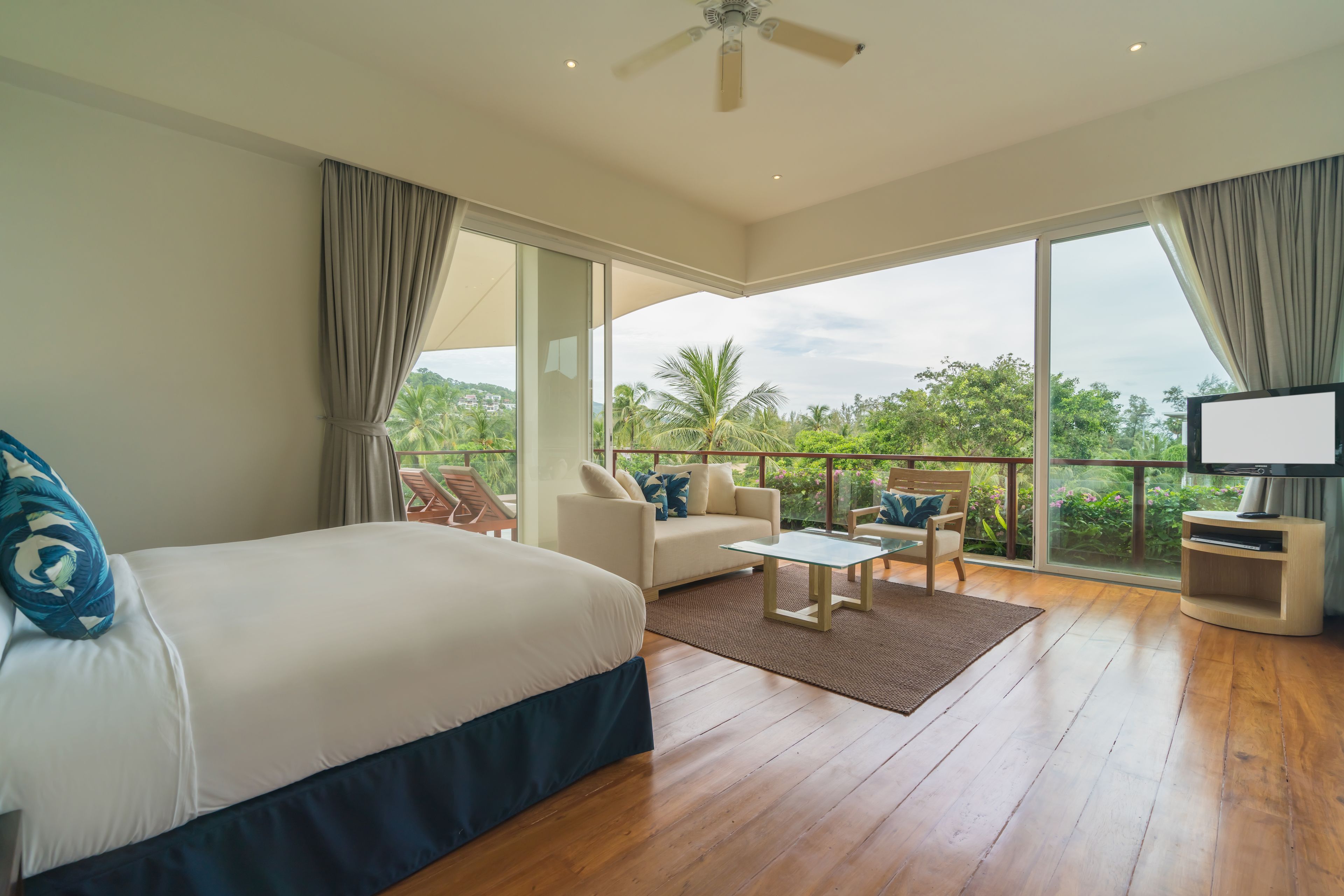 two bedroom suite (supersize penthouse) | balcony view