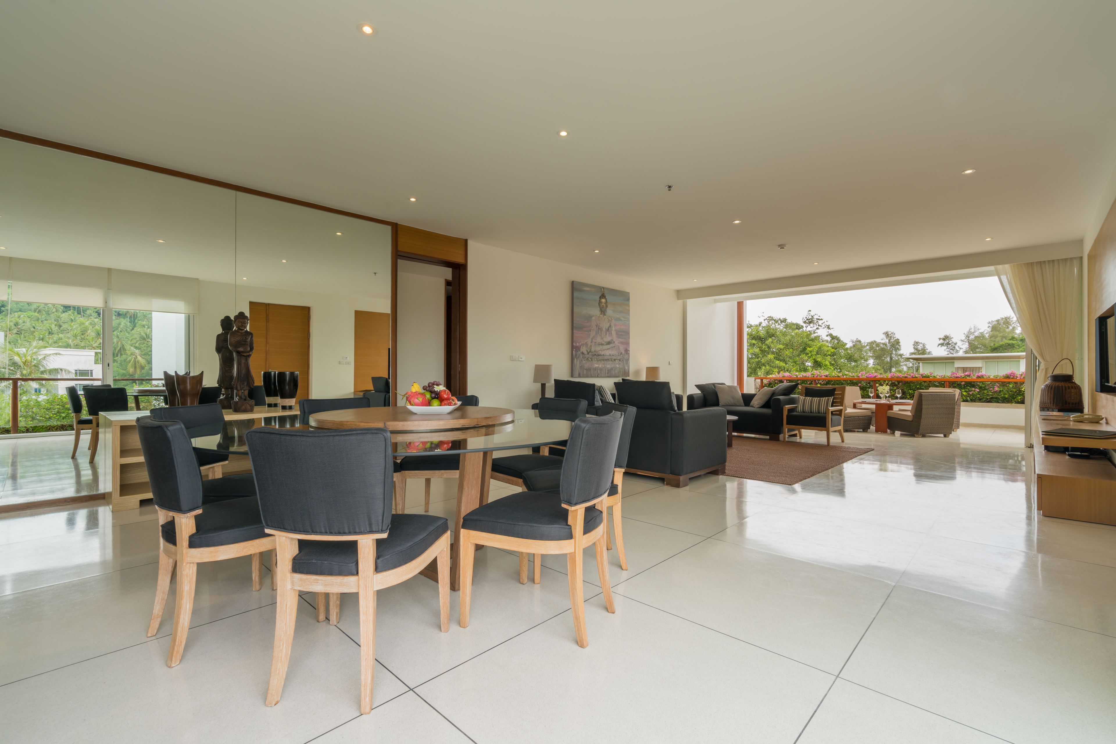 two bedroom suite (supersize penthouse) | living area | 32-inch lcd tv with satellite channels, tv, dvd player