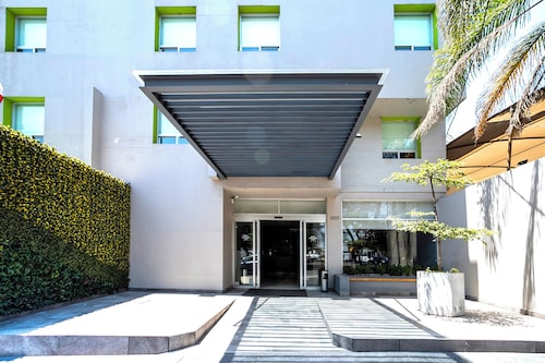 Hotel Arboledas Expo