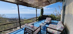 CAMERA DELUXE MATRIMONIALE CON VISTA MARE | 테라스/파티오
