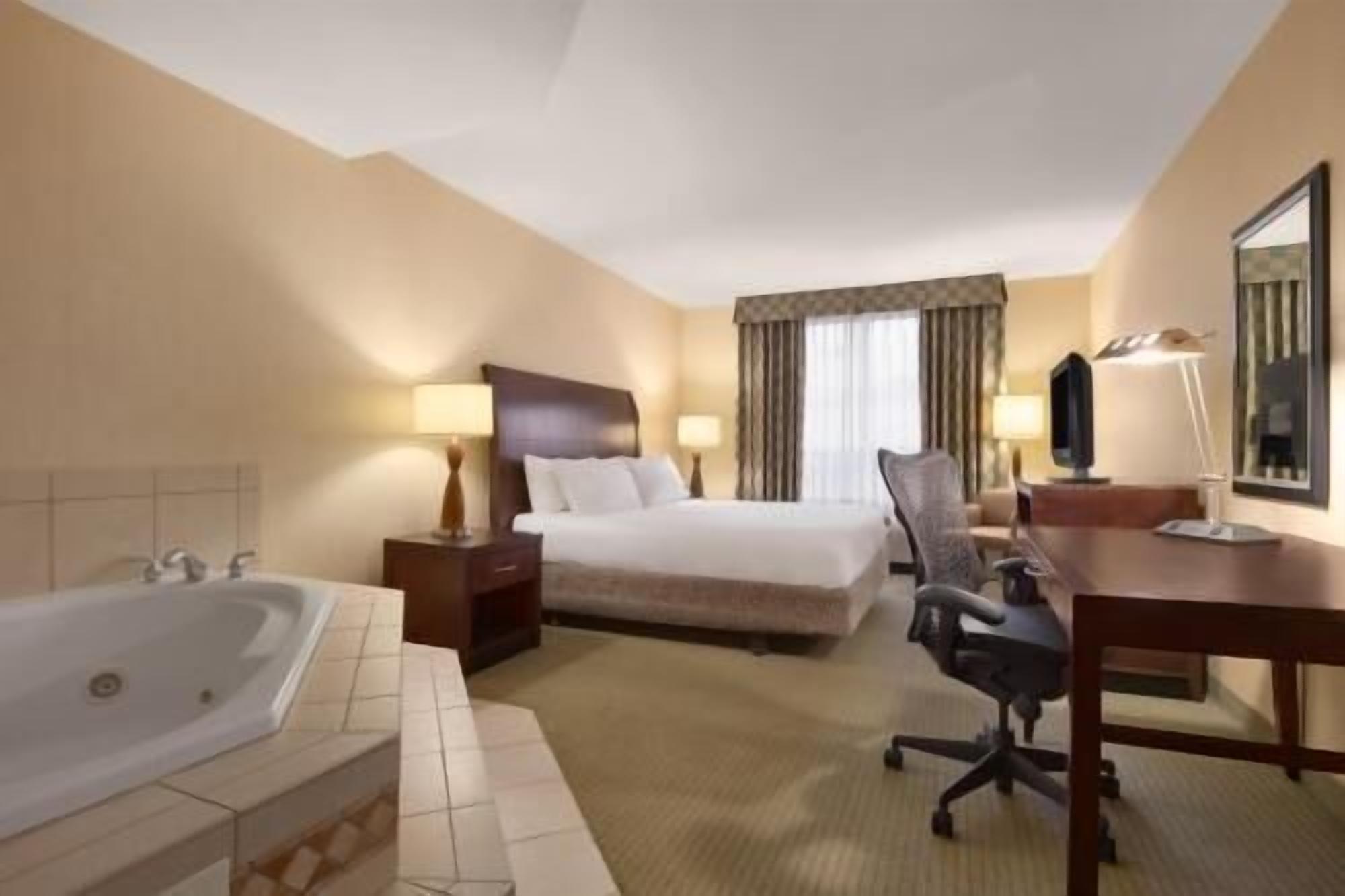In-room safe, desk, iron/ironing board, free cribs/infant beds