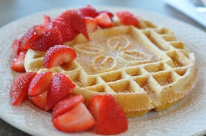 Daily full breakfast (USD 15.95 per person) - Hilton Garden Inn Dulles North (Ashburn)