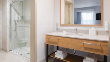 Badkamer met douche