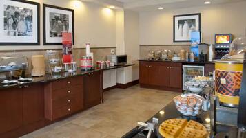 Tägliches inbegriffenes Frühstücksbuffet