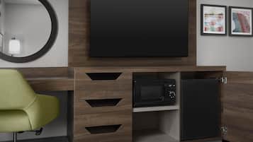 Premium bedding, in-room safe, desk, laptop workspace
