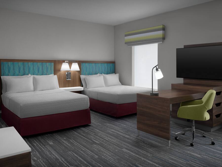 Premium bedding, in-room safe, desk, laptop workspace