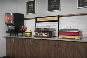 Tägliches inbegriffenes Frühstücksbuffet