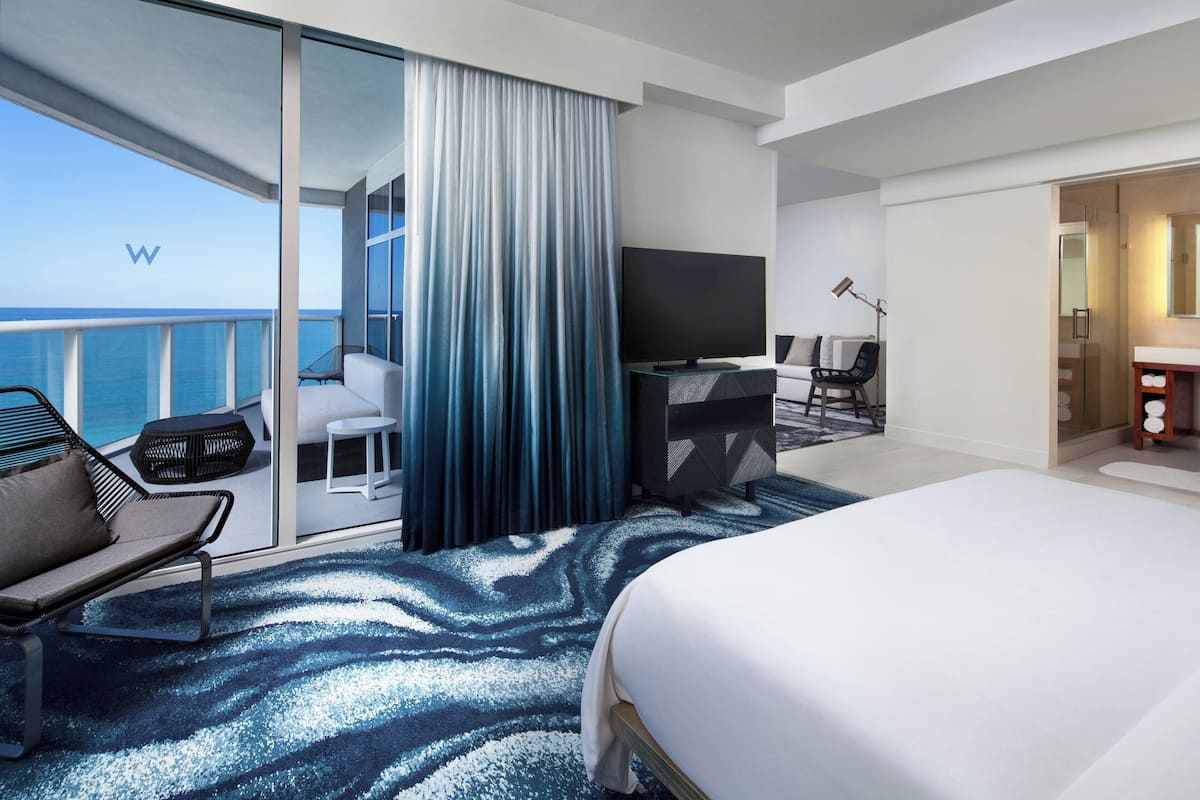 1 bedroom, premium bedding, down comforters, minibar