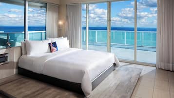 Suite, 2 Bedrooms, Balcony, Oceanfront (Oceanfront) | Premium bedding, down duvets, minibar, in-room safe