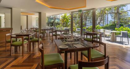 Hotel Girassol - Suite Hotel