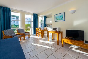 Studio | Aire de séjour | Téléviseur ACL