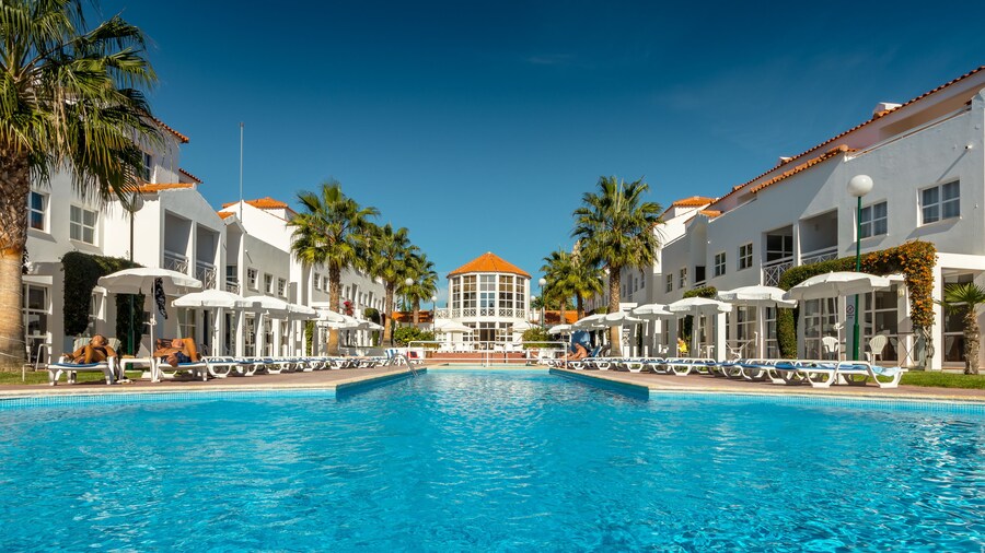 Apartamentos TurĂsticos Club OuratlĂąntico