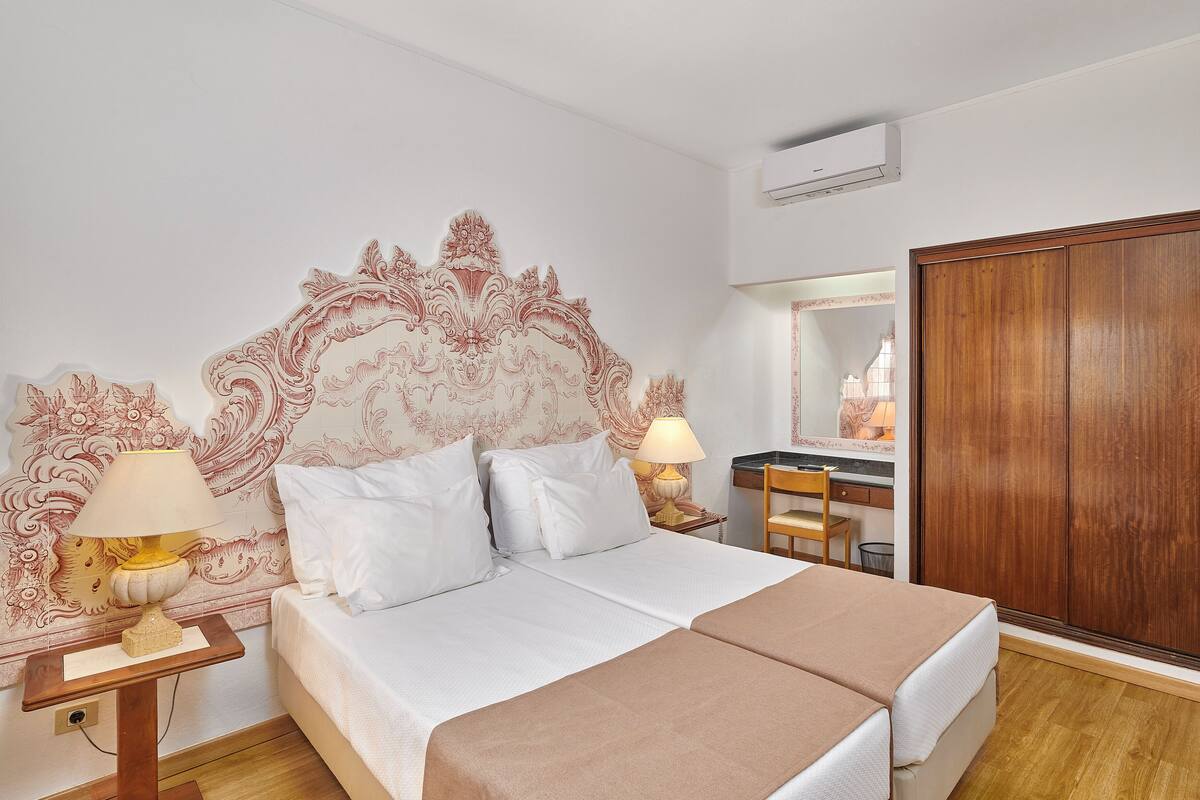 1 bedroom, pillowtop beds, in-room safe, soundproofing