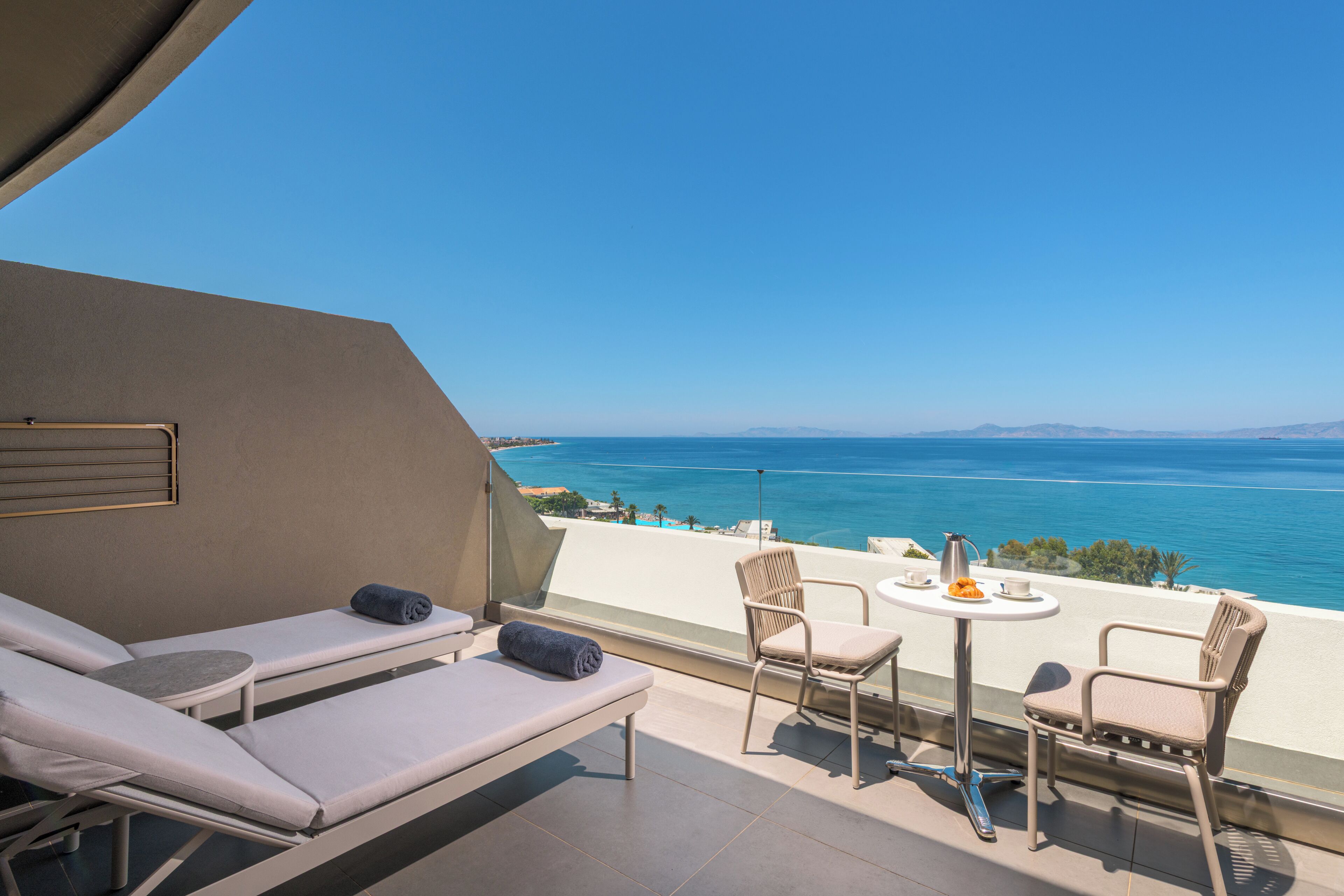 Premium Double/Twin Panoramic Sea View | Blick vom Balkon